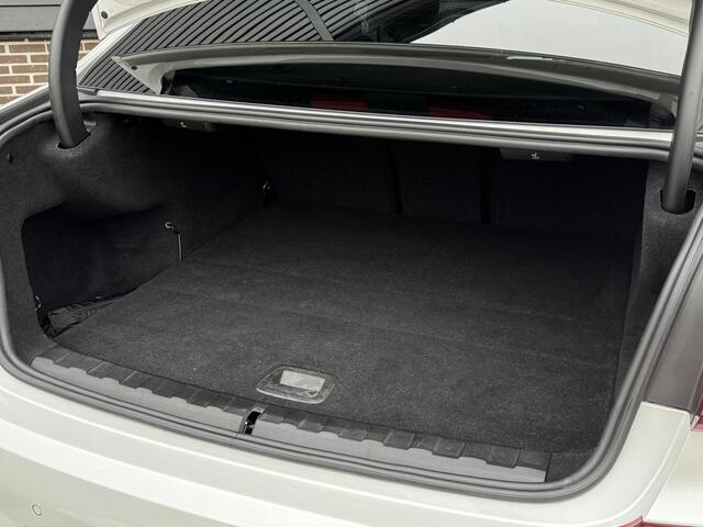 BMW 3-SERIE 330e M Sport 292 pk High Executive Panoramadak, HUD, Keyless