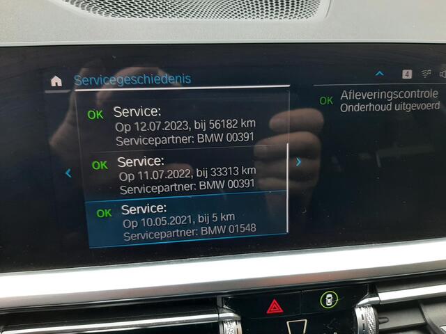 BMW 3-SERIE Touring 330e xDrive Trekhaak schadow line/sportline