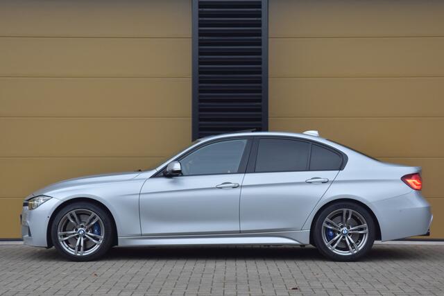 BMW 3-SERIE 340i High Executive * M-Sport * Head-up * Memory Stoel * Schuifdak * Camera Rondom *