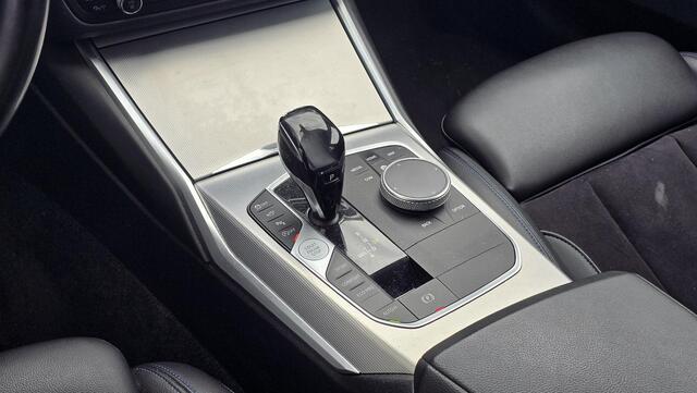 BMW 3-SERIE Touring 330i Executive Edition | NAP | Dealeronderhouden | 360° camera | M-Sport | Trekhaak | Portimao blau