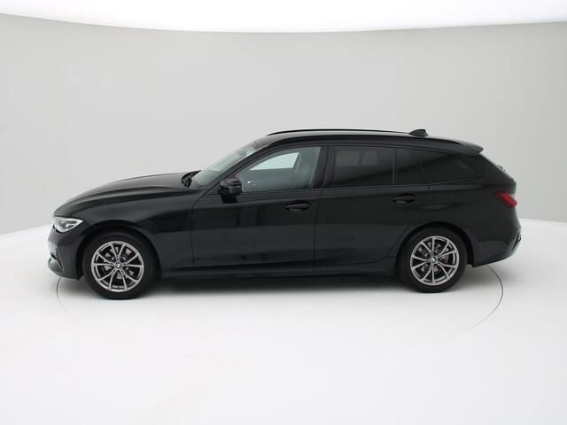 BMW 3-SERIE Touring 320i Business Edition Sportline Leder
