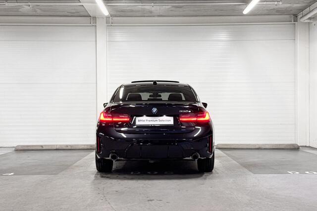 BMW 3-SERIE Sedan 330e | M-Sport Pro | Comfort Pack | Driving Assistant | Hifi System | Schuif-/kanteldak | Comfort Access