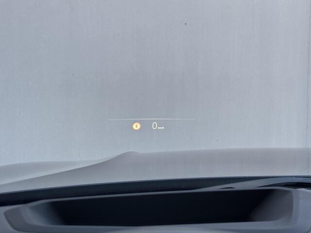 BMW 3-SERIE Touring 330e xDrive M Sport Plug-in PHEV Automaat / FACE LIFT / Shadow Line / Panorama dak / Wide Screen / 1500kg Trekgewicht / M-pakket / Parkeerassistent-pakket / 18" breedset LM wielen / Elektrische achterklep / Elektrische Stoelen / HUD / Apple Carp