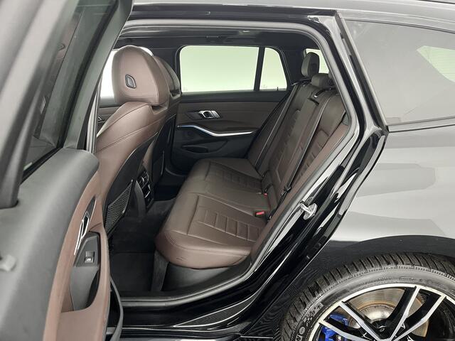 BMW 3-SERIE Touring 330e eDrive Edition M-Sportpack (INCL.BTW) *PANO | HEAD-UP | ADAPTIVE-CRUISE | LEATHER | FULL-LED | KEYLESS | DIGI-COCKPIT | HEATED-SPORTSEATS | CAMERA | HIFI-SOUND | PIRVACY-GLASS | DAB+ | SHIFT-PADDLES | NAVI-FULLMAP | 19