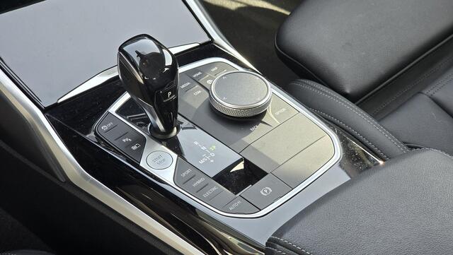 BMW 3-SERIE Touring 320e High Executive