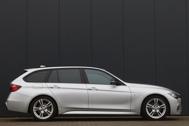 BMW 3-SERIE Touring 318i M Sport Automaat Leder orig. NL Dealer OH.