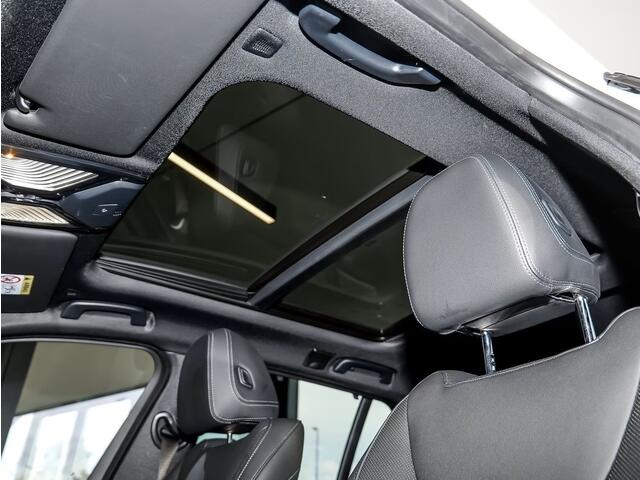 BMW 3-SERIE Touring 330e M-SPORT (LCi) ** LED, NAVI+, LEDER, PANORAMA, TREKH, HuD, ACC, 19-inch LMV ** 1e EIG - Ex BMW-AG ** * INFORMEER OOK NAAR ONZE AANTREKKELIJKE FINANCIAL-LEASE TARIEVEN **