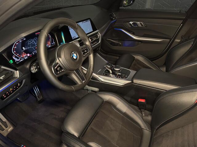 BMW 3-SERIE 330i Exe Edition | M-performance | CarPlay |