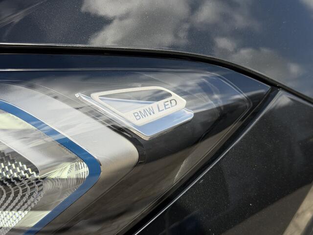 BMW 3-SERIE Touring 330e xDrive M Sport Pano-Dak | Adapt. Cruise | M-Stoelen | HUD | Stoelverw.