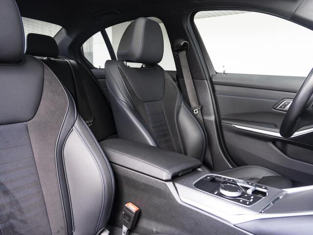 BMW 3-SERIE Sedan 330e | M Sportpakket | Achteruitrijcamera | Schuif-/kanteldak | Sportstoelen | Parking Assistant
