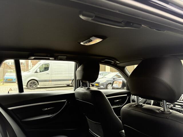 BMW 3-SERIE Touring 320i Edition Luxury Line Purity Executive NL AUTO/FULL OPTIONS/NAP