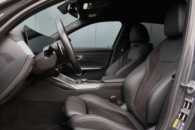 BMW 3-SERIE Touring 320e | M Sport LCI | Dravitgrau | Leer / Alcantara | Trekhaak afn. | 19 Inch | Stoelverwarming | M-Pakket