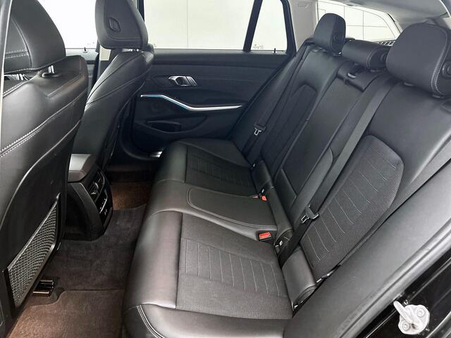 BMW 3-SERIE Touring 330e High Executive Black Line | Sport Line | TREKHAAK | CARPLAY