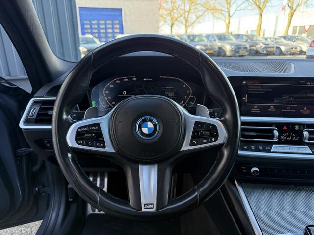 BMW 3-SERIE Touring 320e Bns M-Sport pano/leer/vol!