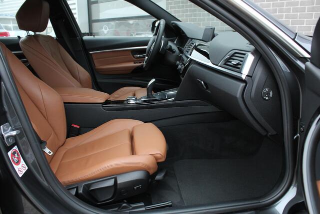 BMW 3-SERIE 320i High Executive / LCI / Leer / LED / 18"/ N.A.P.
