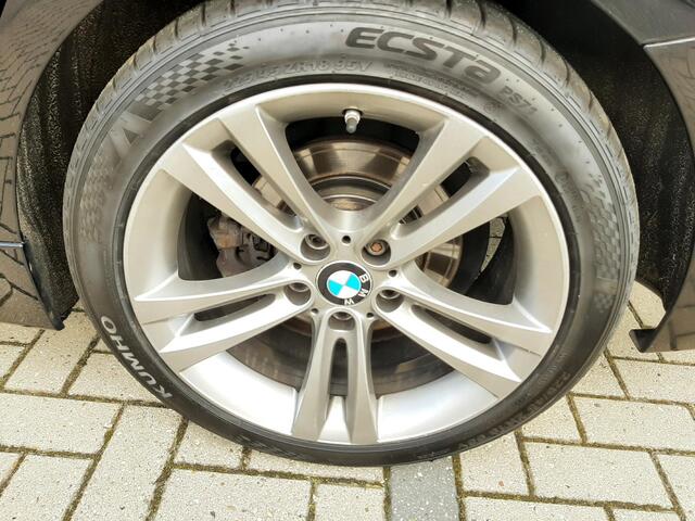 BMW 3-SERIE Touring 320i Lease Executive Panorama Ned auto
