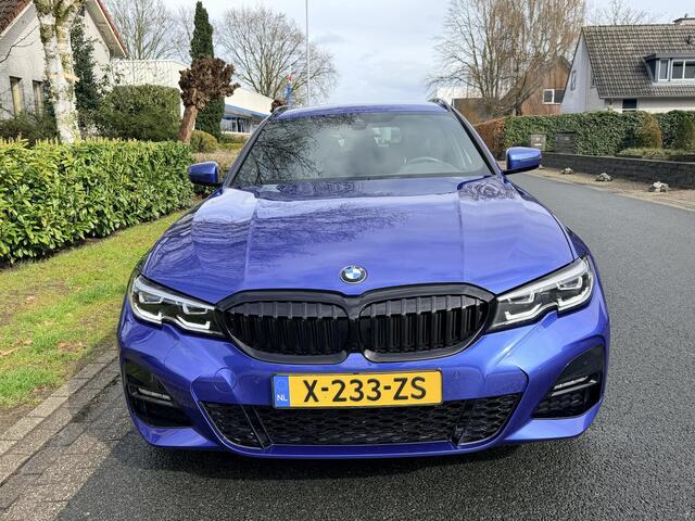 BMW 3-SERIE Touring 330e M-Sport 292PK NavioCamera