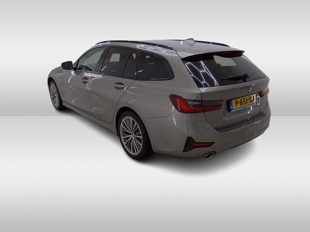 BMW 3-SERIE Touring 320e xDrive Business Edition Plus 1e-Eig. & Dealer-Onderh. BOVAG-Garantie. NL-Auto.