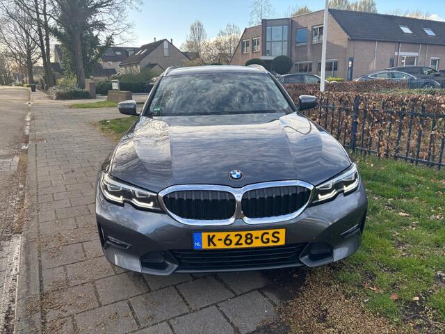 BMW 3-SERIE 184 PK ,G21,Sportline,Navi Prof,Hifi,DAB,Keyless Entry,Led koplampen,Alarm