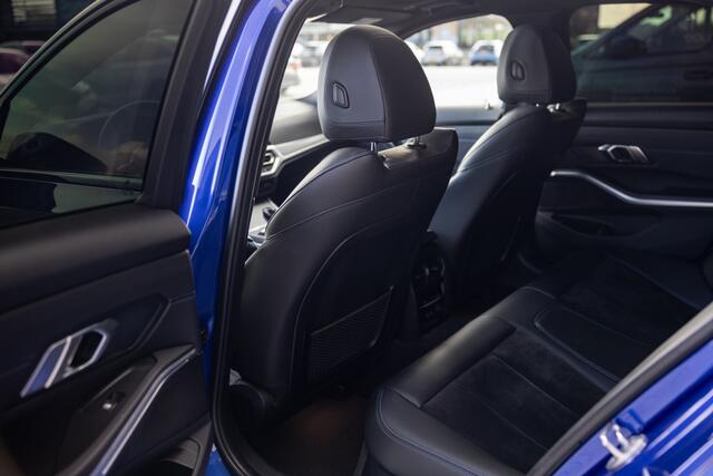 BMW 3-SERIE sedan 3er - 330e M Sport | Shadow | Pano | HuD |