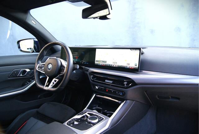 BMW 3-SERIE Touring 330e xDrive 292Pk M-Sport 19,5KW accu Shadow/Panoramadak/Wegkl-trhk/360-camera/memory