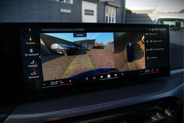 BMW 3-SERIE Touring 330e xDrive 292Pk M-Sport 19,5KW accu Shadow/Panoramadak/Wegkl-trhk/360-camera/memory