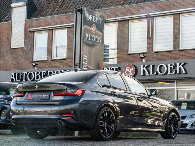 BMW 3-SERIE 318i Executive ORG NL SHADOW LINE 19 INCH LEDER LED PRIVACY GLASS