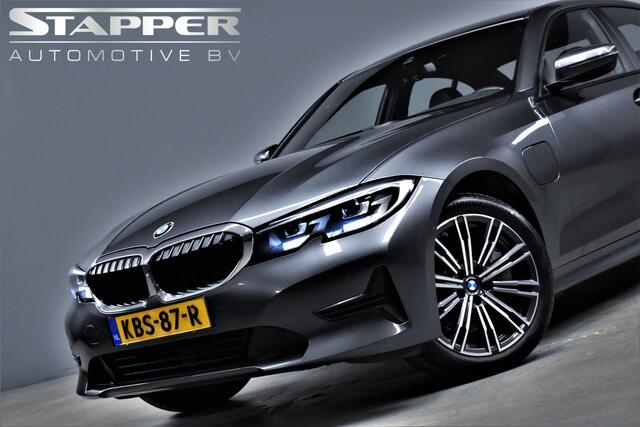 BMW 3-SERIE 330e 292pk Automaat High Executive Virtual/Carplay/Camera/Sportstoelen/Led/Leer/Pdc/Cruise/Lmv18"