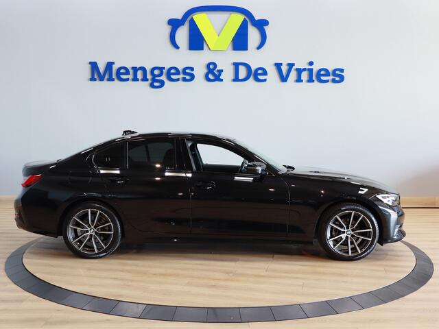 BMW 3-SERIE 318i Executive Edition Sport Line Airco ECC | Virtual | Sfeer | Apple Carplay | M Stuur | Navigatie | Isofix | NAP