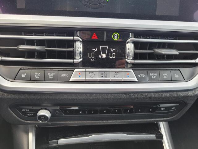 BMW 3-SERIE 330e Business Edition Plus Sportline | Harman Kardon | Stoelverwarming | Digital Dashboard | Led