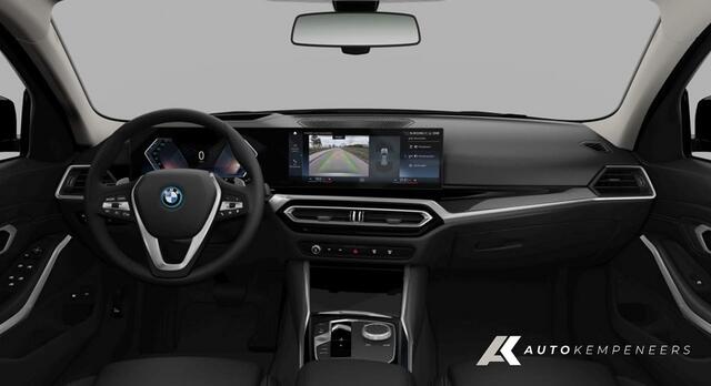 BMW 3-SERIE 320 320e Touring | Head-Up | Trekhaak | Comfort Access | Sportstoelen | Stoelverwarming | 18' Inch |