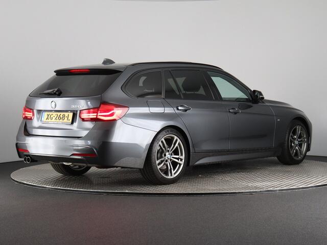 BMW 3-SERIE Touring 320i M Sport Edition (NL-Auto / Elek. Trekhaak / Pano / Head Up / Navi)