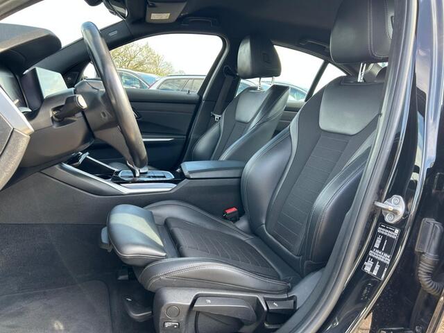 BMW 3-SERIE 320I EXECUTIVE ED, Virtual, Harman Kardon, Leder