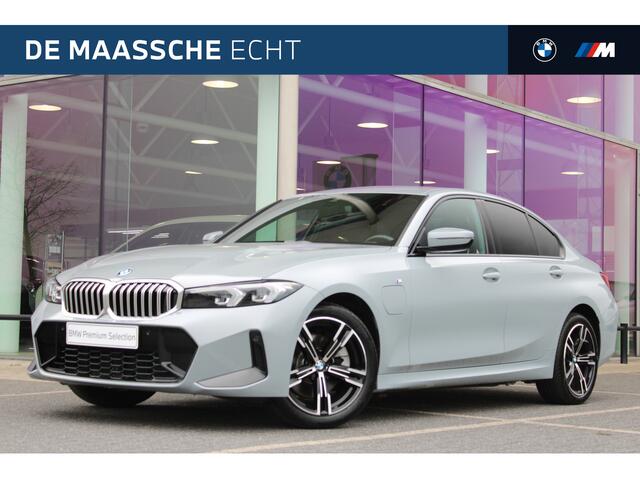 BMW 3-SERIE 330e M Sport Automaat / Trekhaak / Sportstoelen / Comfort Access / Achteruitrijcamera / Cruise Control / Ambiance verlichting
