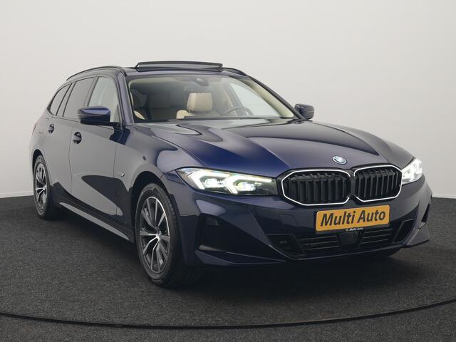 BMW 3-SERIE Touring 320e xDrive PHEV 204pk Dealer O.H. | Trekhaak Af Fabriek | Panodak | Adaptive Cruise | Camera | Lederen Sportstoelen Memory & Verwarmd | Widescreen Navi | Blis | Apple Carplay | DAB | Iconic Glow Grille | Plug In Hybrid |