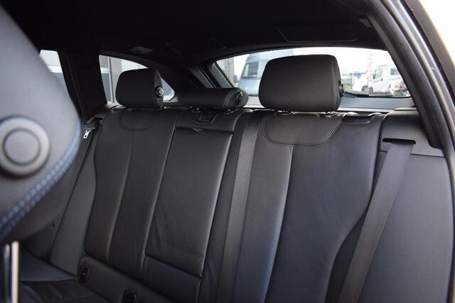 BMW 3-SERIE Touring 320i M Sport Edition | Apple CarPlay | Leer | H/K | Stoelverwarming