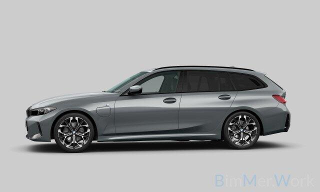 BMW 3-SERIE Touring 330e xDrive M-Sport Pano 19inch El-zetels HUD 360-cam LCI-2