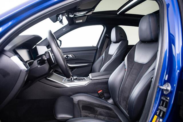 BMW 3-SERIE Touring 330e High Executive M Sport- Panoramadak - Sportstoelen - Elektrisch verwarmde voorstoelen - Getinte ruiten - Ambiance verlichting - Cruise control - HiFi - Active Guard Plus -