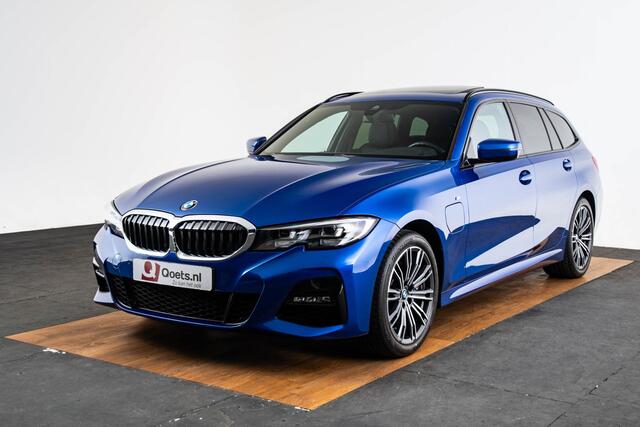 BMW 3-SERIE Touring 330e High Executive M Sport- Panoramadak - Sportstoelen - Elektrisch verwarmde voorstoelen - Getinte ruiten - Ambiance verlichting - Cruise control - HiFi - Active Guard Plus -