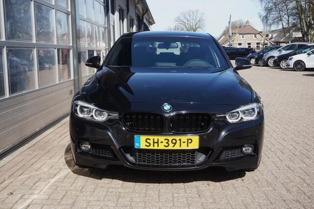 BMW 3-SERIE 318i Edition M Sport Shadow High Executive