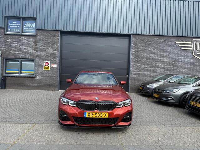 BMW 3-SERIE 330i High Executive Edition | 1E EIGENAAR | 12MND GARANTIE | LASER | SCHUIFDAK | ACC | CAMERA | SFEER | TREKHAAK | DAB | CARPLAY