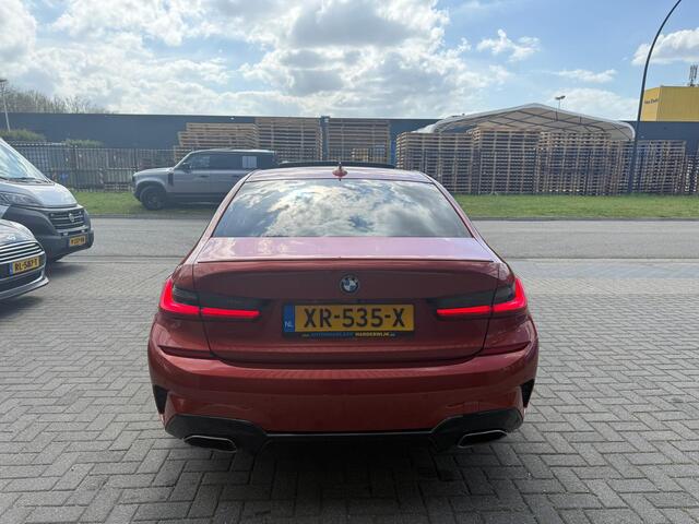 BMW 3-SERIE 330i High Executive Edition | 1E EIGENAAR | 12MND GARANTIE | LASER | SCHUIFDAK | ACC | CAMERA | SFEER | TREKHAAK | DAB | CARPLAY
