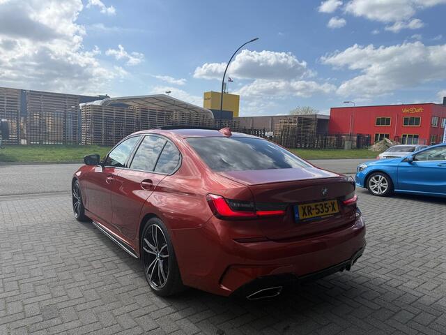 BMW 3-SERIE 330i High Executive Edition | 1E EIGENAAR | 12MND GARANTIE | LASER | SCHUIFDAK | ACC | CAMERA | SFEER | TREKHAAK | DAB | CARPLAY