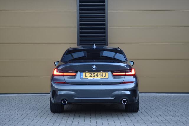 BMW 3-SERIE 330i High Executive * M-Sportpakket * Hifi * Live Cockpit Professional *