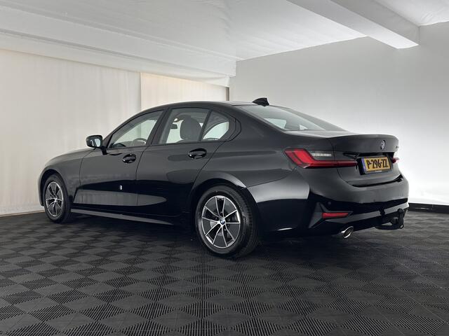 BMW 3-SERIE 320i Business Edition (INCL.BTW) Aut. *FULL-LED | NAVI-FULLMAP | COMFORT-SEATS | HIFI-SOUND | DIGI-COCKPIT | DAB | SHIFT-PADDLES | ECC | PDC | CRUISE | 16''ALU | TOWBAR*