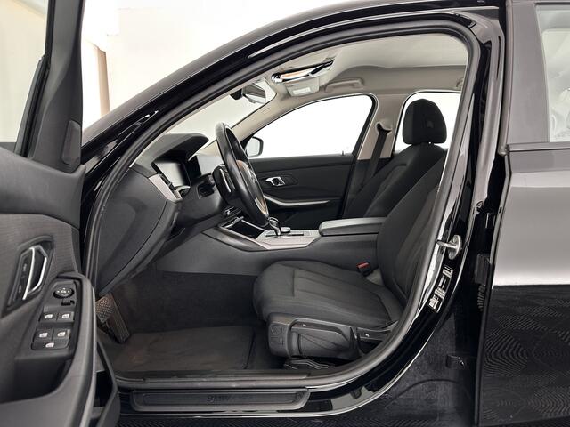 BMW 3-SERIE 320i Business Edition (INCL.BTW) Aut. *FULL-LED | NAVI-FULLMAP | COMFORT-SEATS | HIFI-SOUND | DIGI-COCKPIT | DAB | SHIFT-PADDLES | ECC | PDC | CRUISE | 16''ALU | TOWBAR*