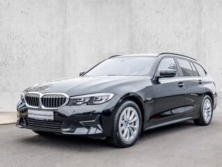 bmw-3-serie-touring-330e-(215kw---2