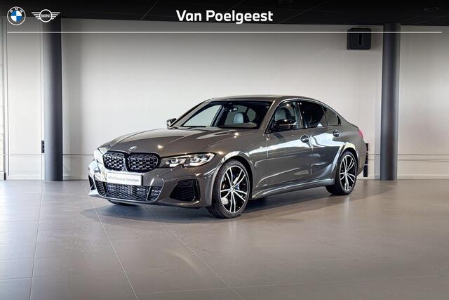 BMW 3-SERIE Sedan M340i xDrive High Executive | Stoelverwarming | Glazen schuif-/kanteldak |
