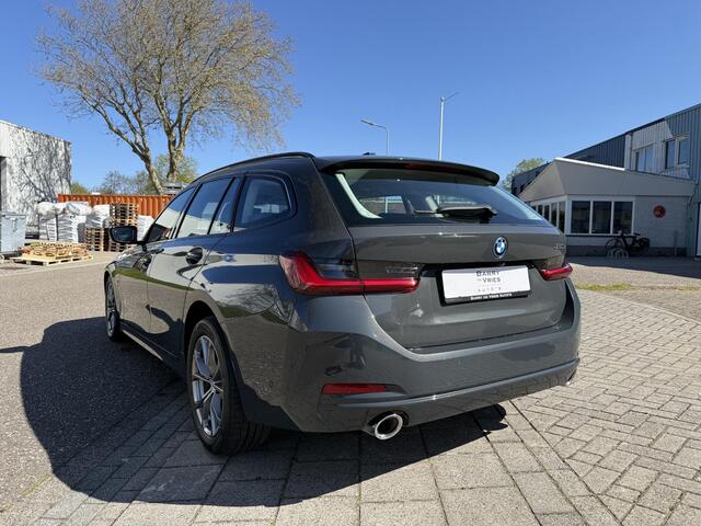 BMW 3-SERIE Touring 320e Business Edition Plus | Automatische Trekhaak | Adaptieve Cruise Control | Sportstoelen