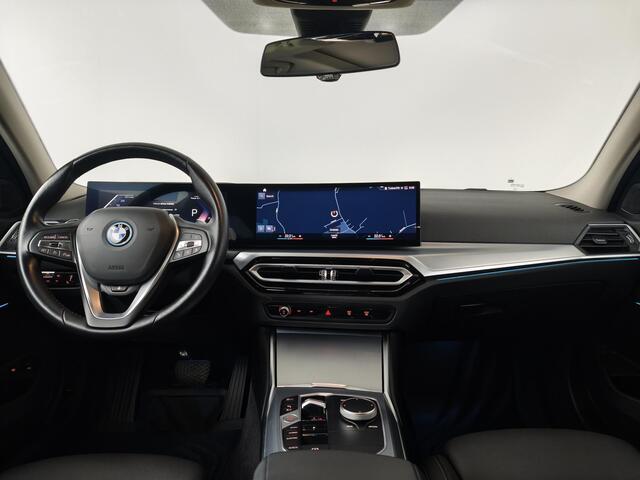 BMW 3-SERIE Touring 330e xDrive V15 Ede